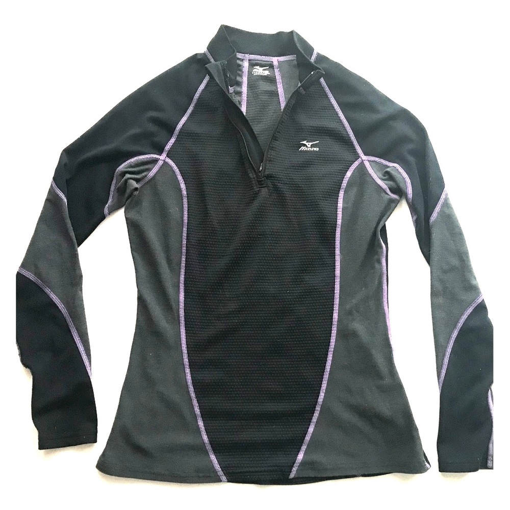 Long sleeve quarter zip shirt